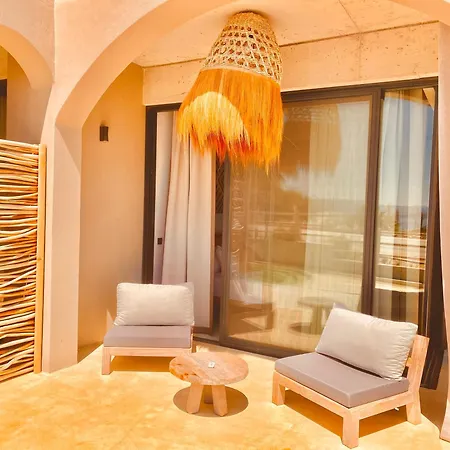 Hotel No908 Sunset Bar *