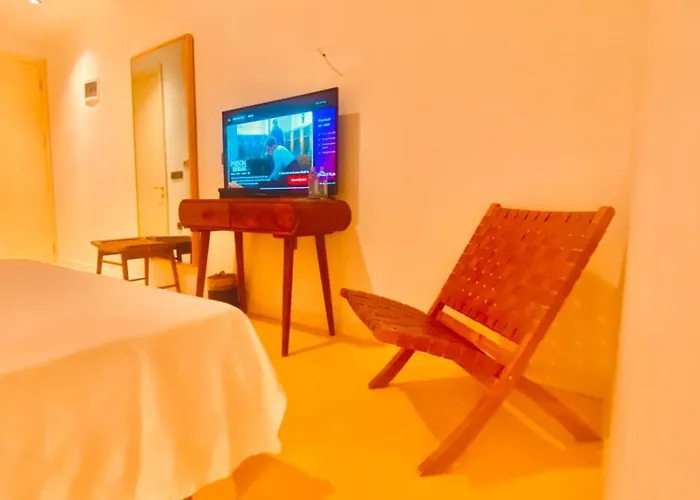 No908 Sunset Bar Hotel Cesme