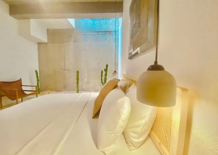 No908 Sunset Bar 호텔 *