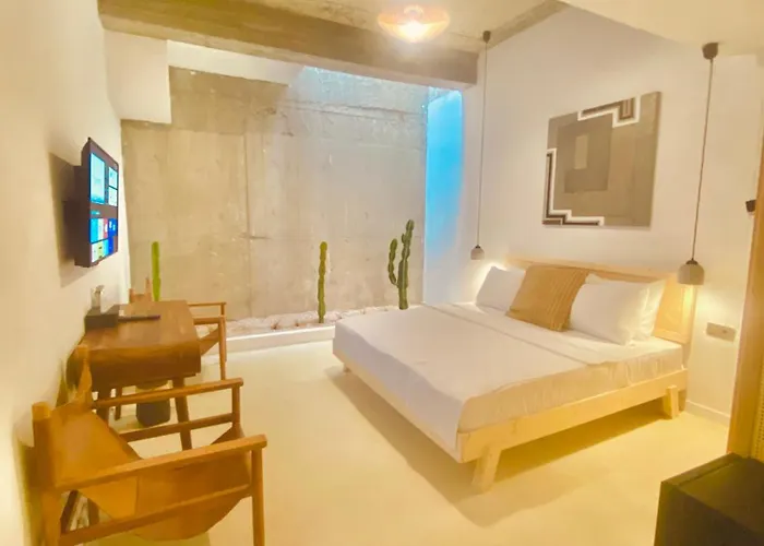 Hotel No908 Sunset Bar Cesme