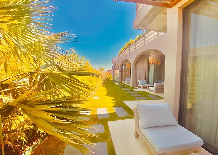 No908 Sunset Çeşme