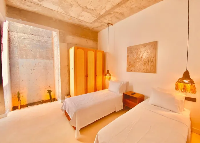 No908 Sunset ホテル *