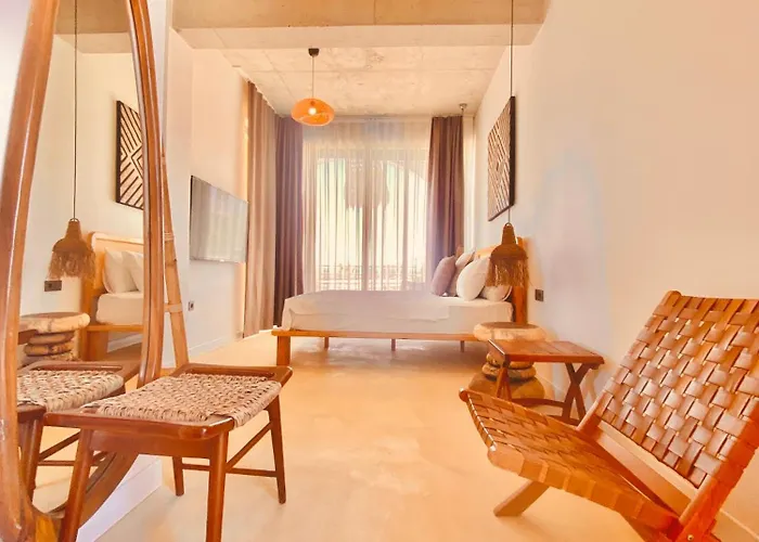 Hotell No908 Sunset *