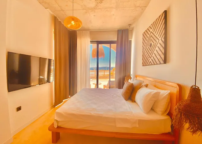 Hotell No908 Sunset *